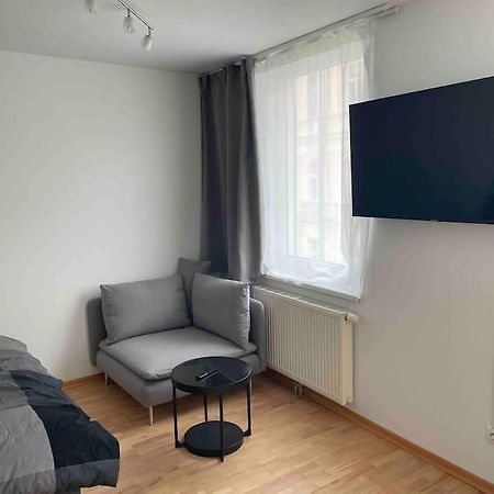 Apartment Next To Mariahilferstrasse Bécs Kültér fotó