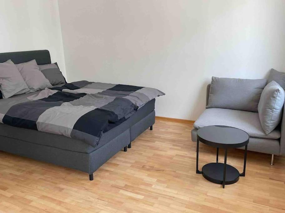 Apartment Next To Mariahilferstrasse Bécs Kültér fotó